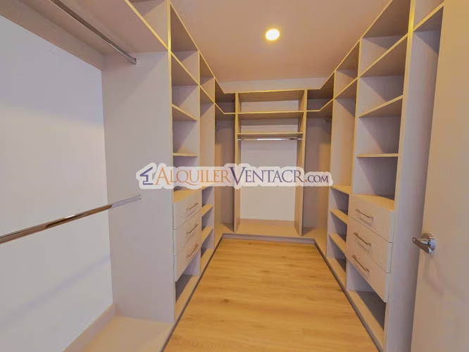 PARA ESTRENAR! LUJOSOS APARTAMENTOS CON VISTAS EN GUACHIPELIN ESCAZU - Imagen 11