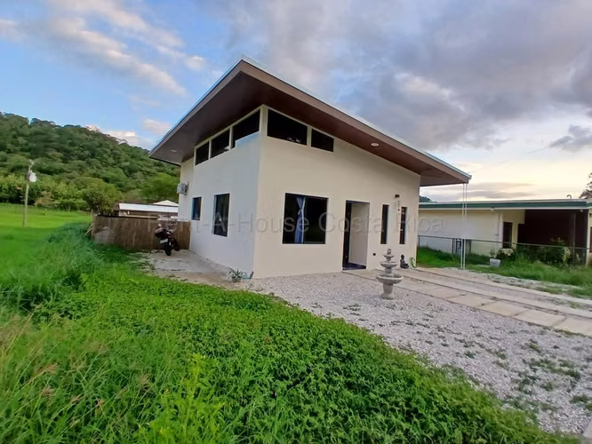 Venta de Casa en Nicoya. 26-2210 LCV 