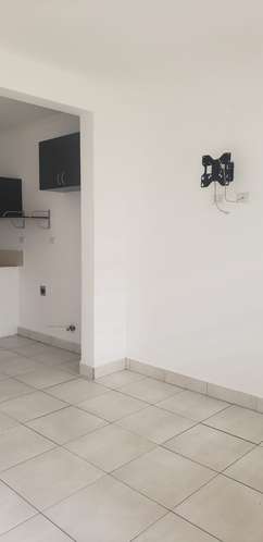Apartamento de dos plantas en alquiler