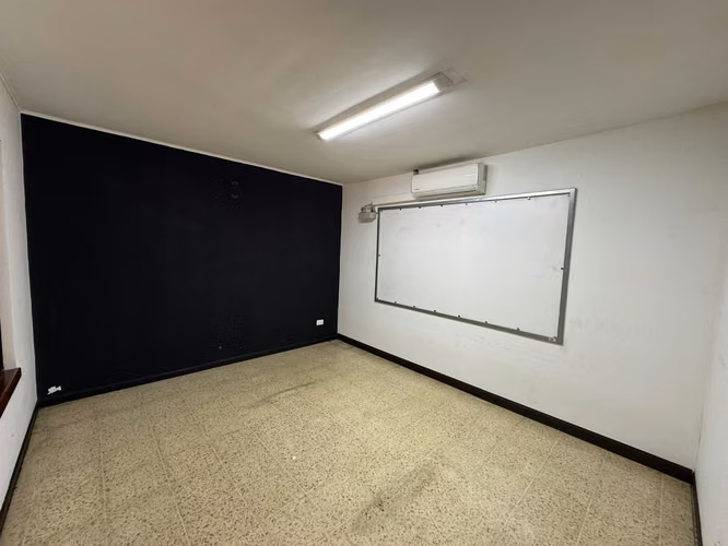 Se alquila Propiedad Comercial en Rohrmoser, San José. - Imagen 7