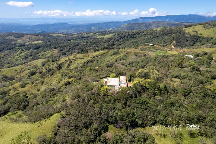 20850 - Refugio Vacacional de Montaña con Piscina y Vistas Panorámicas  - Imagen 5