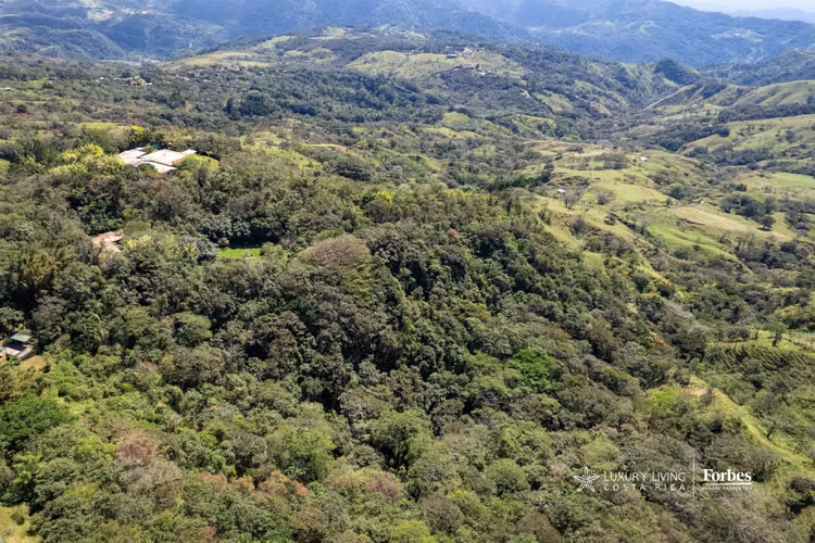 20850 - Refugio Vacacional de Montaña con Piscina y Vistas Panorámicas  - Imagen 7