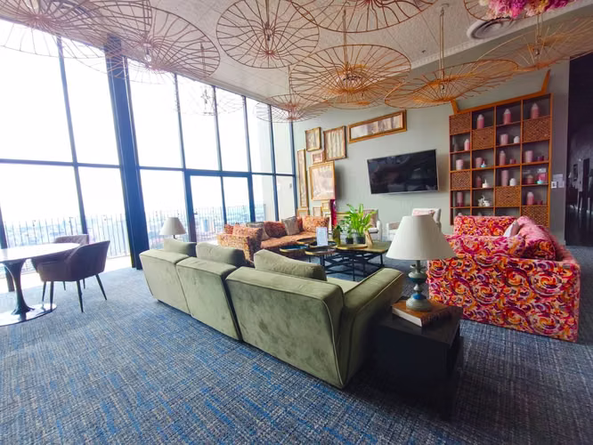 Amueblado, 1 hab, piso 22 con vista oeste, Urbn Escalante, coworking, piscina y gimnasio - Imagen 15
