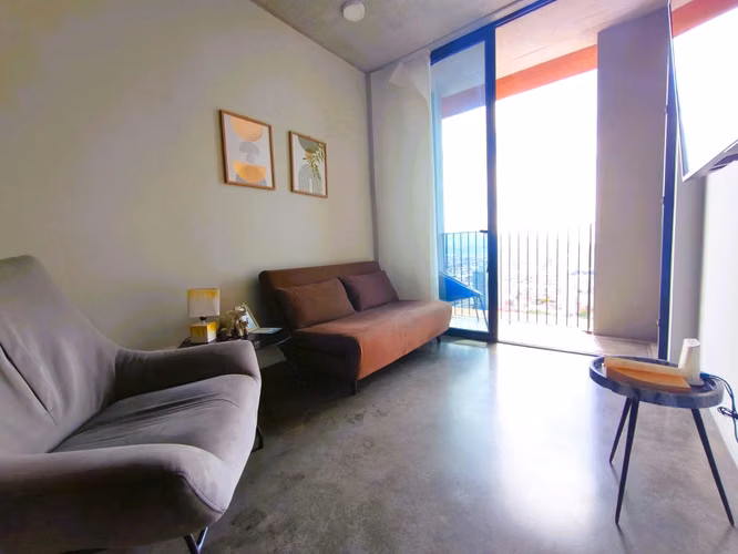 Amueblado, 1 hab, piso 22 con vista oeste, Urbn Escalante, coworking, piscina y gimnasio - Imagen 8