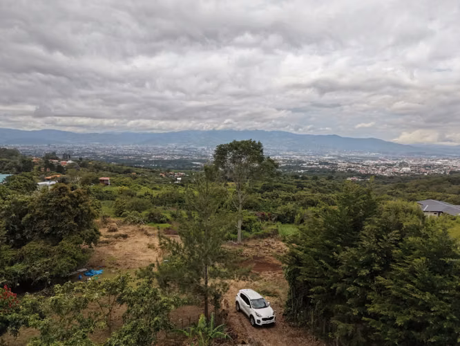 Lote residencial de 3.358 m² con espectacular vista al Valle Central – Concepción, San Rafael, Heredia - Imagen 3