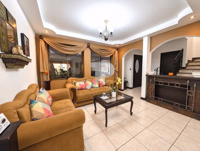 SE VENDE CASA ESAPACIOSA SANTIAGO SAN RAFAEL HEREDIA SCG4 - Imagen 2