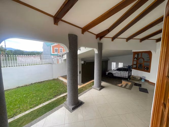Alquiler de Casa de 5 habitaciones en Cipreses de Curridabat  - Imagen 10