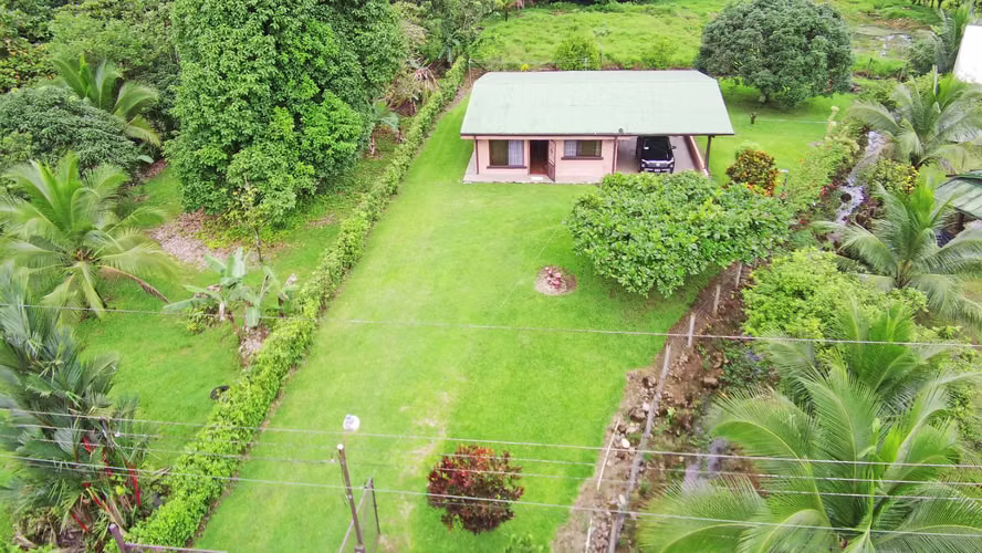 Hermosa casa con Lindo Jardín a 25 minutos de La Fortuna - Imagen 12