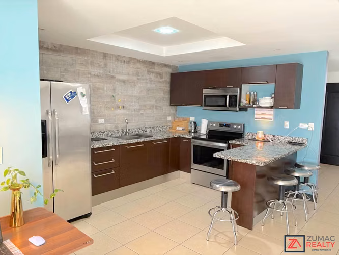 ALQUILER CASA | SANTA ANA HILLS | 3 HAB/2 PARQ | AMUEBLADA