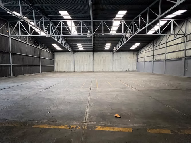 ALQUILER BODEGA COMERCIAL PAVAS EN CONDOMINIO  - Imagen 6