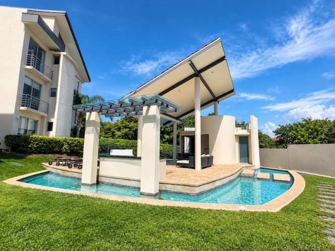 Se Vende | Amplio Condo con Gran Patio Privado en Santa Ana | $330,000 ID27528 - Imagen 10