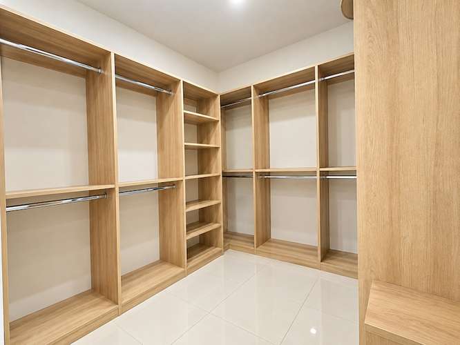 Se Vende | Amplio Condo con Gran Patio Privado en Santa Ana | $330,000 ID27528 - Imagen 5