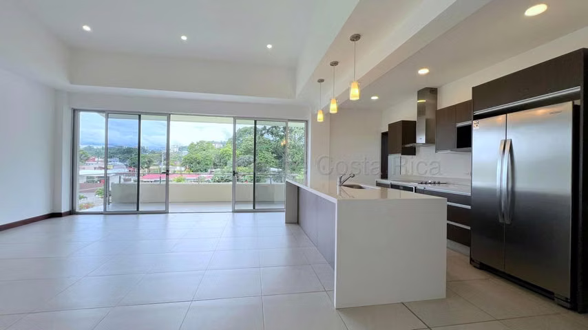Venta de PENTHOUSE con amplio Balcón en San Rafael de Escazú. 27-698 - Imagen 4