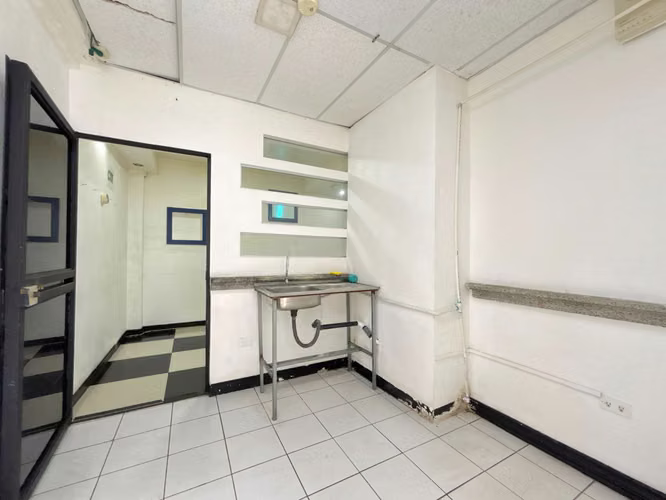ALQUILER LOCAL COMERCIAL DE 600 M² | BARRIO ESCALANTE, SAN JOSÉ - Imagen 8