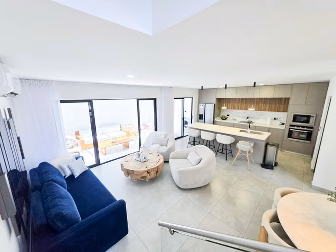 Sale of house in condo Naia Guachipelín de Escazú