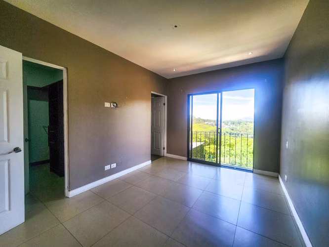 Remate Bancario de Casa en Heredia  - Imagen 12