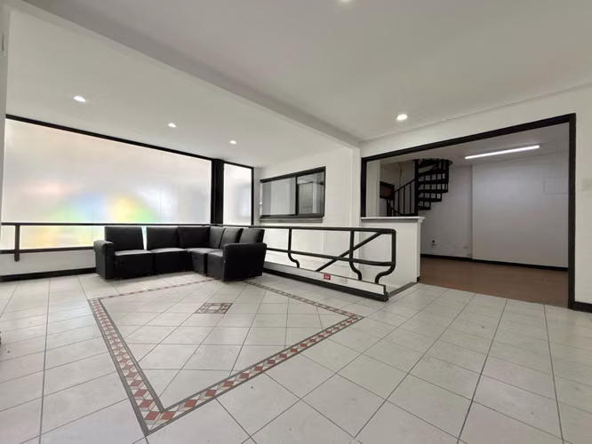 ALQUILER OFICINAS O LOCAL COMERCIAL DE 800 M² | BARRIO ESCALANTE, SAN JOSÉ