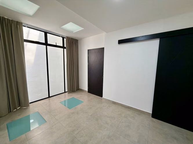 Se alquila Apartamento nuevo con servicios en San Antonio de Escazú. - Imagen 9