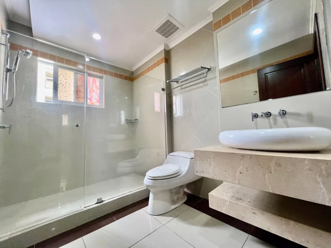 Se Alquila Apartamento Amoblado  en Sabana Sur - 2 Habitaciones - 2 Baños - 2 Parqueos - Imagen 11