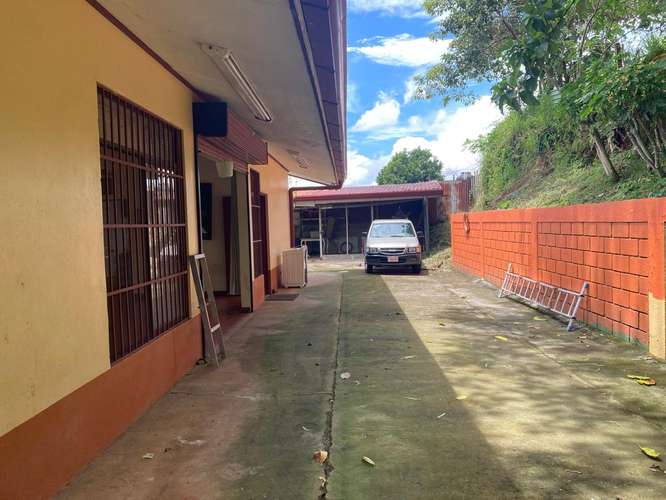 Quinta Balsa Atenas con 2 casas $350.000 cerca de la 27 - Imagen 14