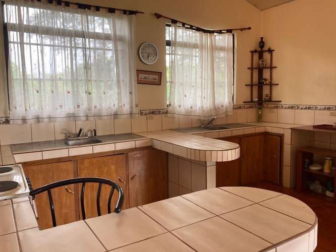Quinta Balsa Atenas con 2 casas $350.000 cerca de la 27 - Imagen 9