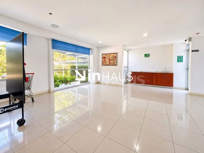 Venta de apartamento con linda vista en Uruca - Imagen 13
