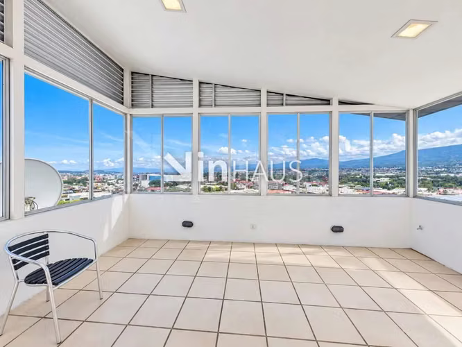 Venta de apartamento con linda vista en Uruca - Imagen 14