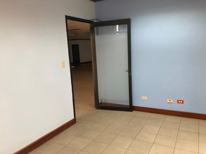 Alquiler o Venta Edificio Barrio Tournon 1.930 m²  - Imagen 17
