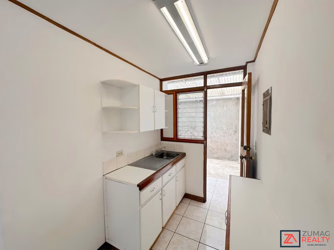 ALQUILER APARTAMENTO | URUCA | 2 HAB/1 PARQ | PRIMER PISO - Imagen 6