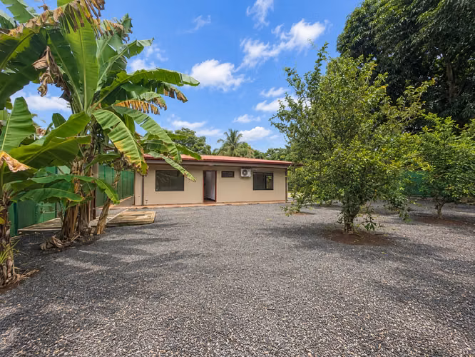 Propiedad en Venta en Orotina | 1.561 m² | Piscina y Rancho -15 - Imagen 4