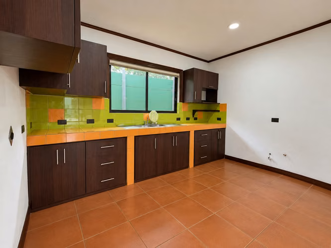 Propiedad en Venta en Orotina | 1.561 m² | Piscina y Rancho -15 - Imagen 13