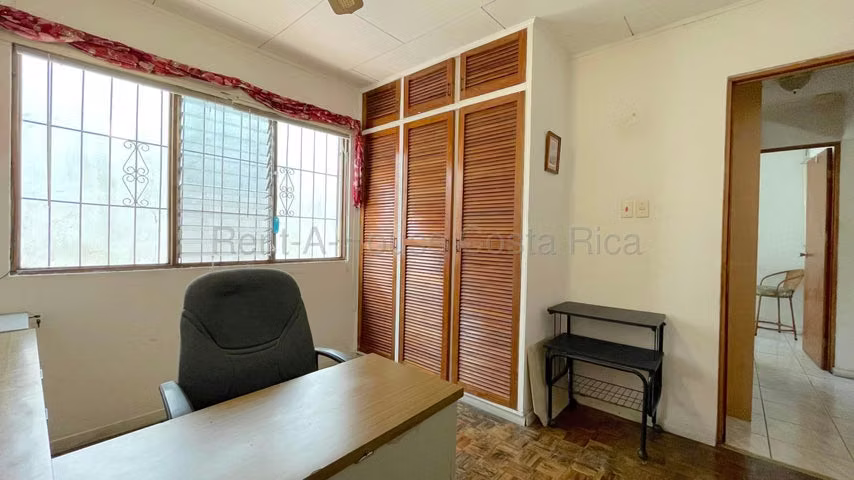 Venta de Casa Esquinera de una Planta en San Rafael de Escazú. RAH 27-632 - Imagen 10