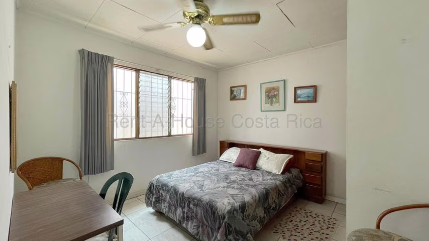 Venta de Casa Esquinera de una Planta en San Rafael de Escazú. RAH 27-632 - Imagen 7