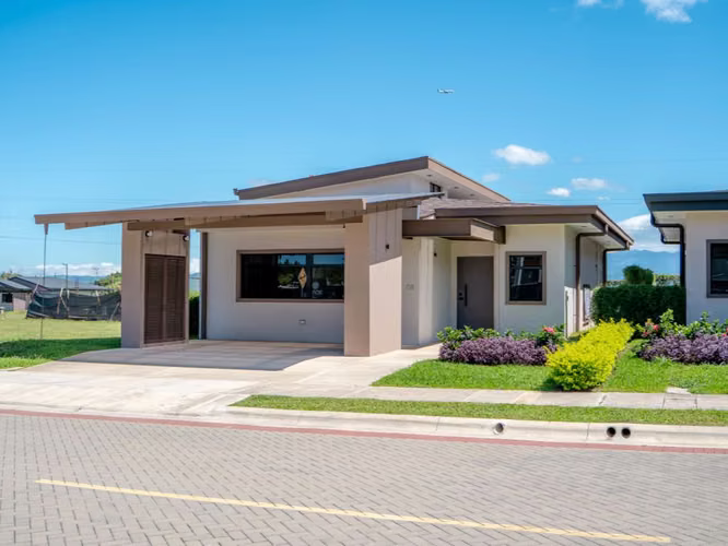 CASAS DE 1 y 2 NIVELES PARA ESTRENAR EN LOS REYES - Imagen 8