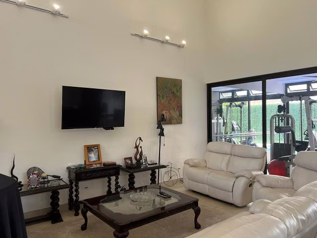 Venta de Casa en Santa Ana-Uruca. RAH 27-624 - Imagen 2