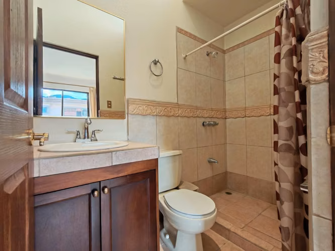 Se alquila apartamento en San Rafael de Escazú. Disponible 1ERO OCTUBRE. - Imagen 19