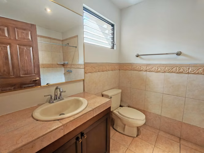 Se alquila apartamento en San Rafael de Escazú. Disponible 1ERO OCTUBRE. - Imagen 15