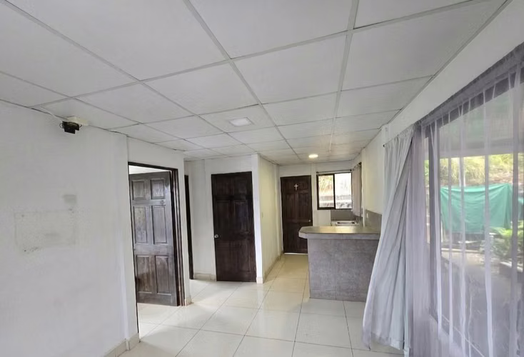 Lindo apartamento con vista a las montañas en Salitral 350.000 - Imagen 8