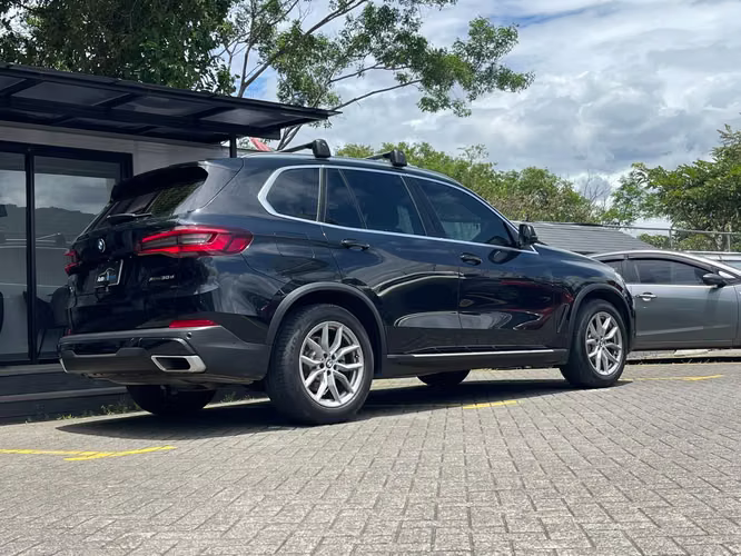 BMW X5 X-DRIVE 30D - Imagen 13