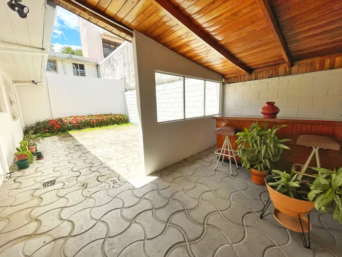 Casa en venta, una sola planta, uso de suelo mixto, en Sabana! P517 - Imagen 14