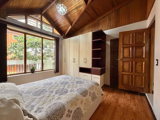 Casa en venta en Los Yoses, San José | 4 habitaciones | 225 m² EM512 - Imagen 7
