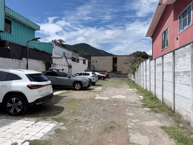 Lote de Uso Mixto con Alto Potencial de Desarrollo | Tres Ríos - Imagen 6