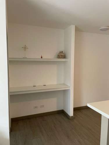 Apartamento en venta en Santa Ana! Incluye muebles! P056 - Imagen 4