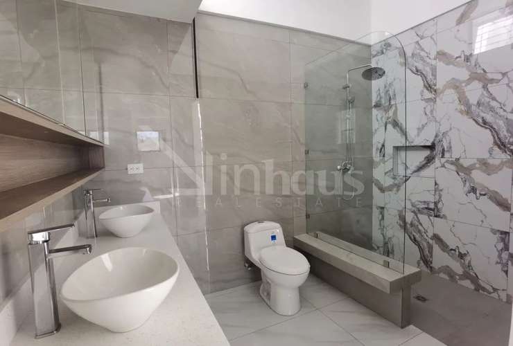  Venta de casa con habitación en primera planta - Tres ríos - Imagen 17