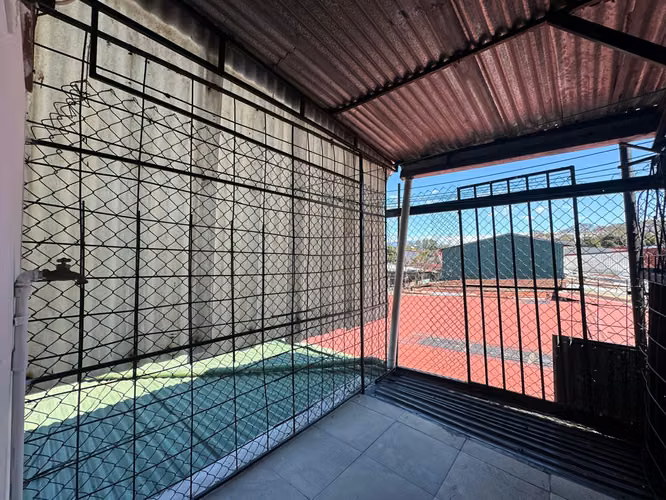 Propiedad Multifamiliar en Venta | Casa + 5 Apartamentos | Desamparados -15 - Imagen 16