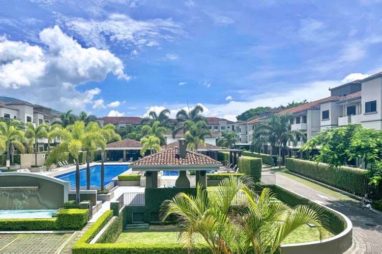 VENTA DE APARTAMENTO EN CONDOMINIO MONTESOL 