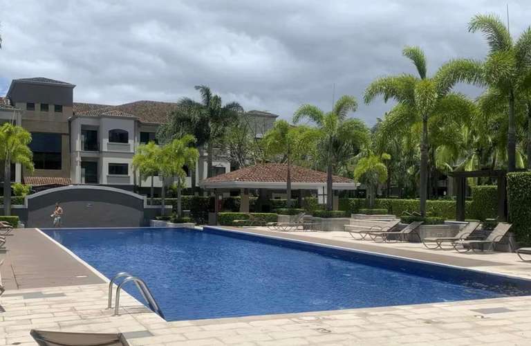 VENTA DE APARTAMENTO EN CONDOMINIO MONTESOL 
