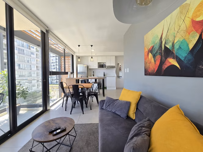 Venta en SKY Garden | Apartamento con espectacular balcón en L - Imagen 3