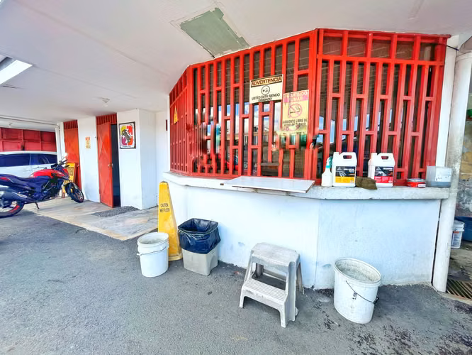 PARQUEO EN ALQUILER | BARRIO AMÓN| GRAN OPORTUNIDAD! P397