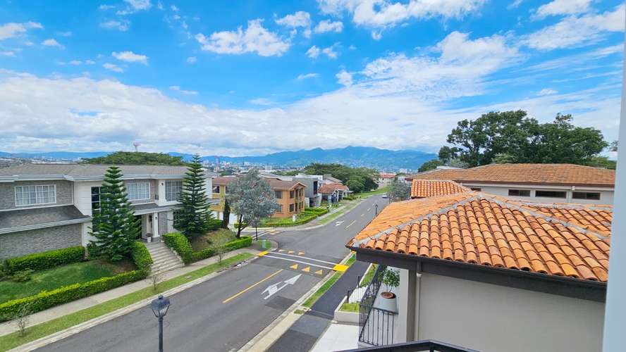 VENTA DE CASA PARA ESTRENAR EN CONDOMINIO HEREDIA  - Imagen 12